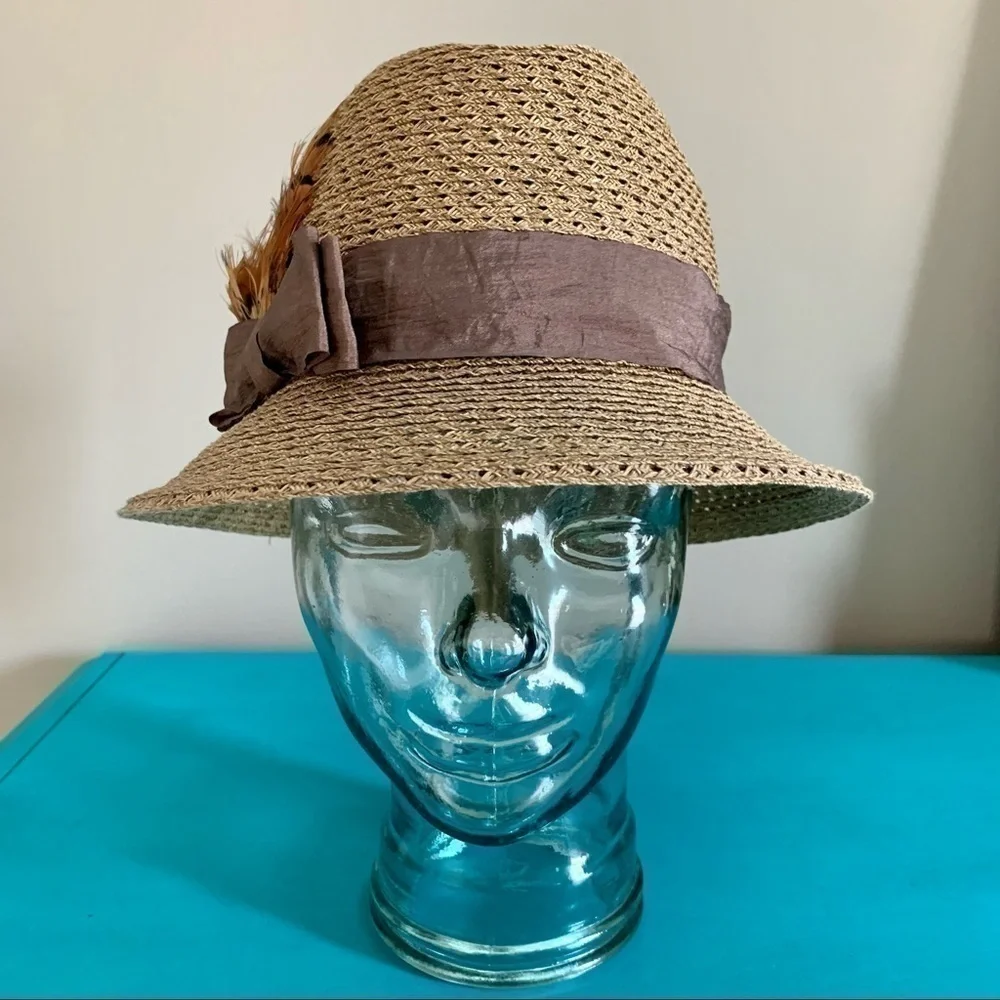 Gabriel Amar Frank Olive Woven Fedora w/ feathers